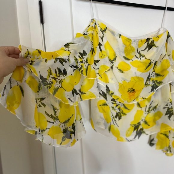 PrettyLittleThing exclusive top on Asos - Picture 8 of 14